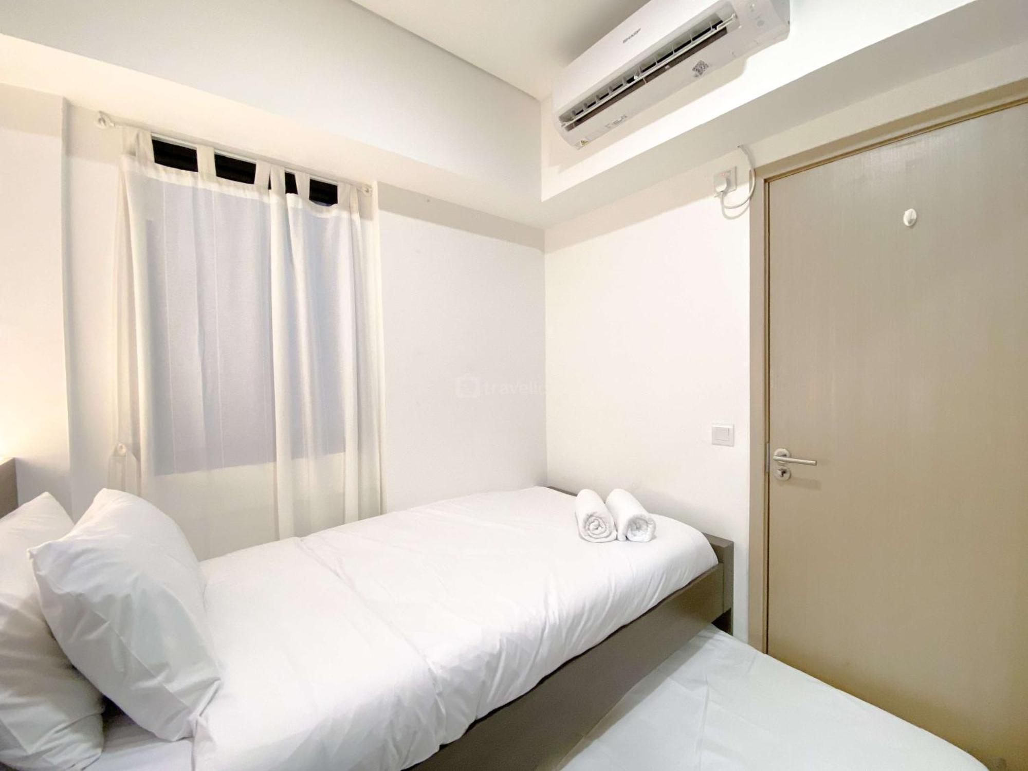 Best Deal And Comfy 2Br At Meikarta Apartment By Travelio Cikarang Kültér fotó